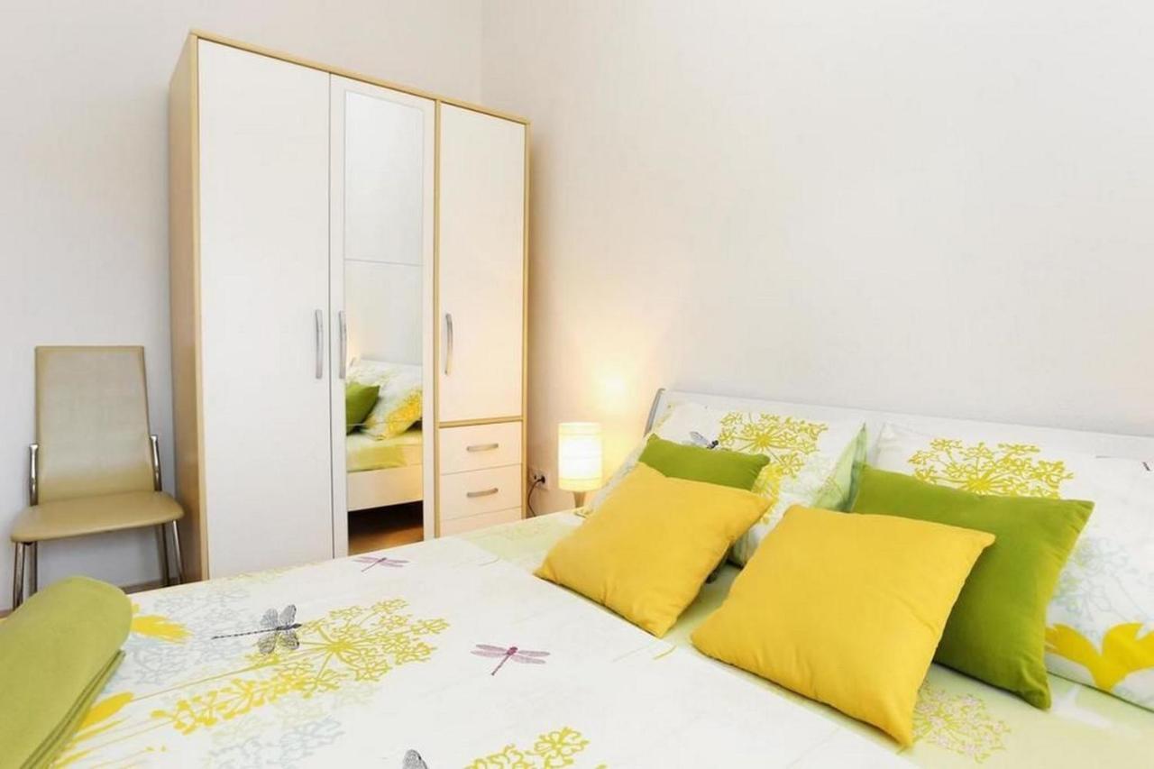 Apartments Frano Seget Vranjica Extérieur photo