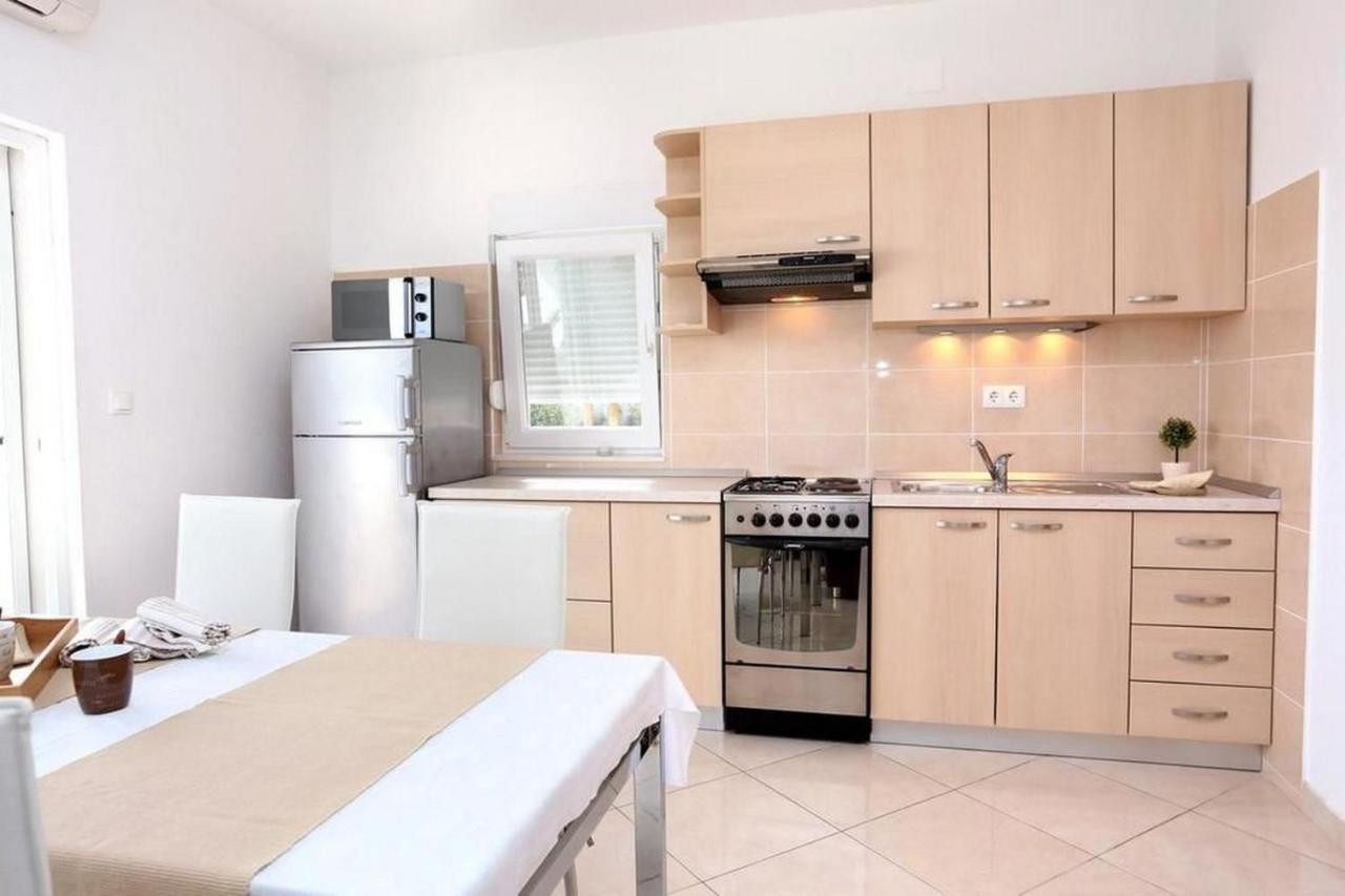Apartments Frano Seget Vranjica Extérieur photo