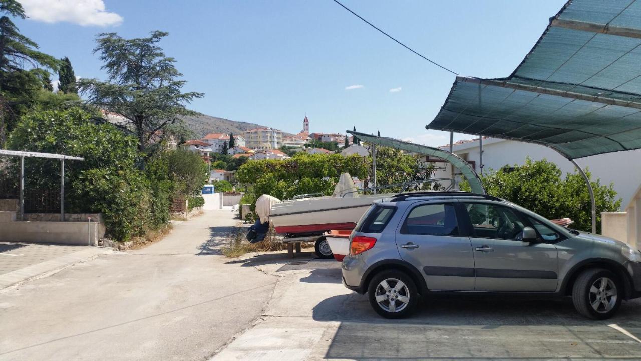 Apartments Frano Seget Vranjica Extérieur photo