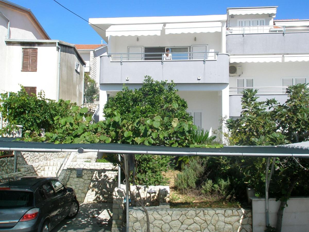 Apartments Frano Seget Vranjica Extérieur photo